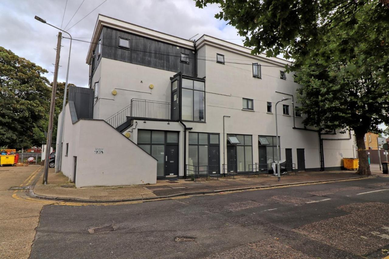 Comfort - Southend-on-Sea